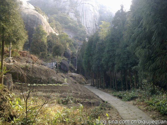 白云寺此去七八里，下一站诸师要去的是天门寺。
