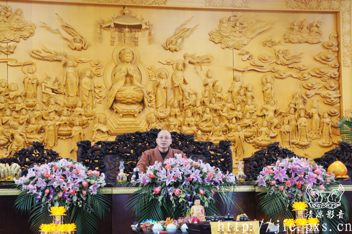 上午与报恩寺居士略为开示：